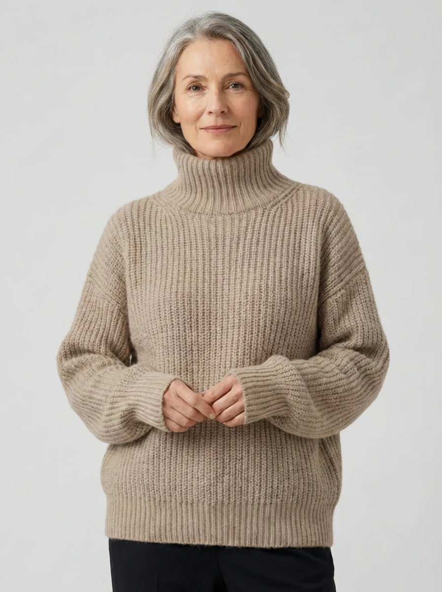 Celia – Pull Col Montant Doux & Élégant