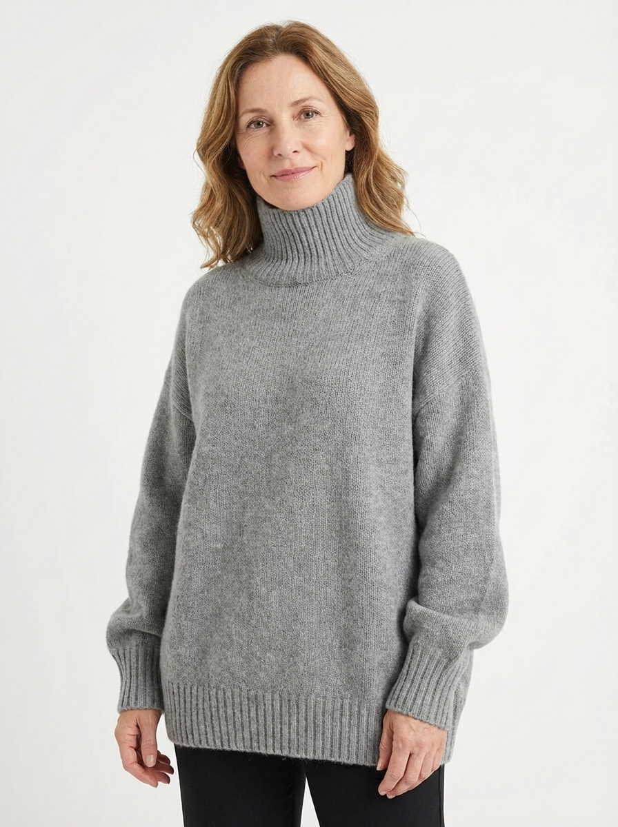 Celia – Pull Col Montant Doux & Élégant